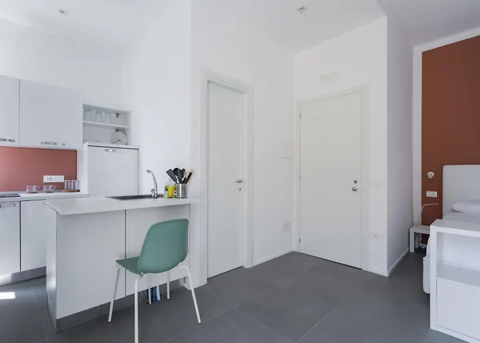 Mare Fiore By Dimorra Neapol